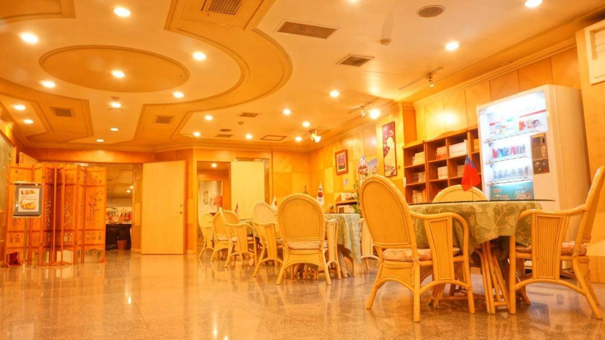 Hwa Du Hotel Tainan Exterior foto